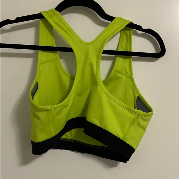 Nike sports bra - Picture 2 of 2